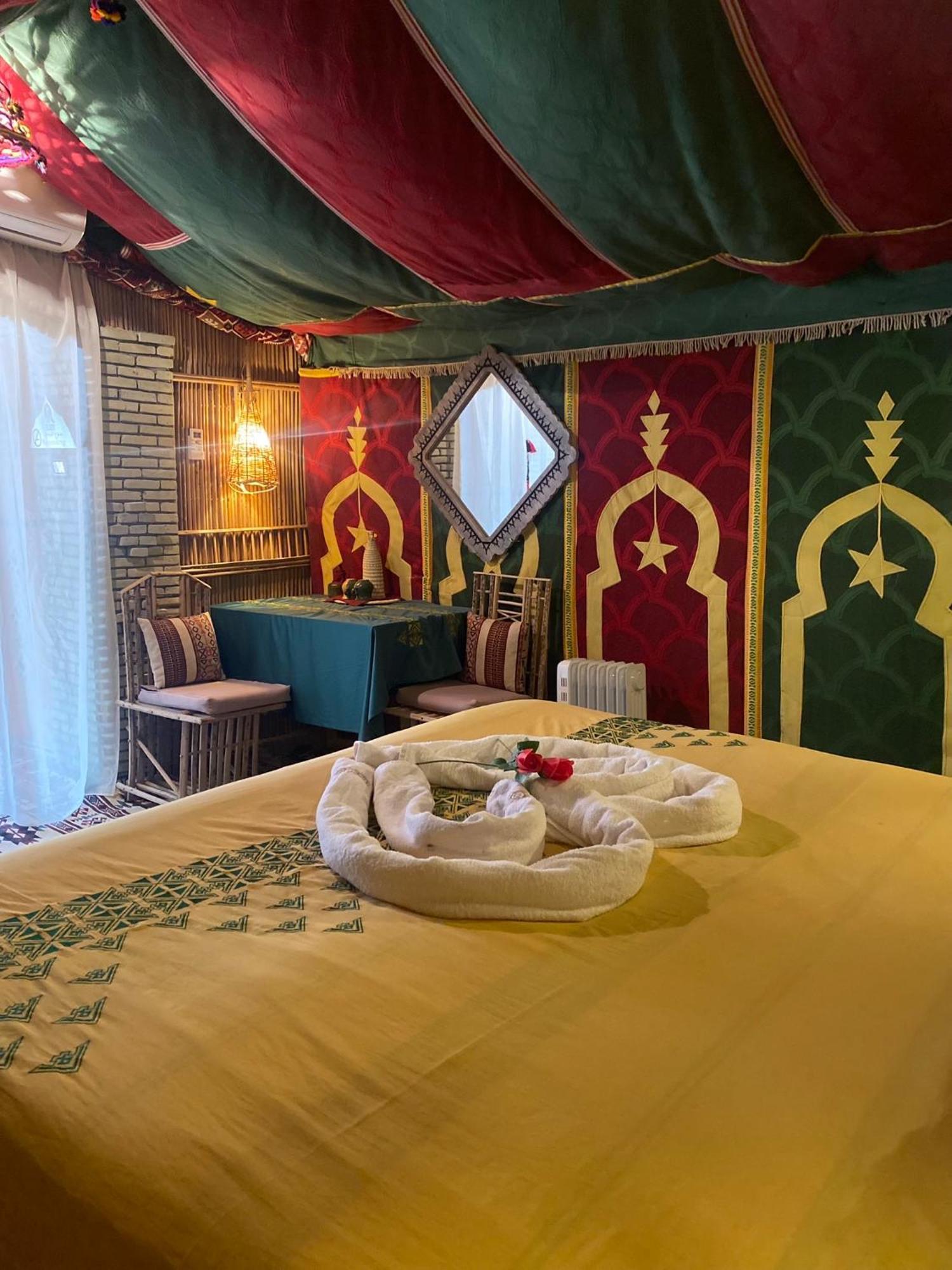 Tente Et Restaurant Elbey Дуз Екстер'єр фото